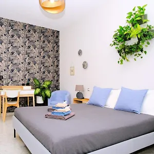 https://suite-xxii-marzo-parcheggio-gratuito-wi-fi-a-c.it-lombardy.com